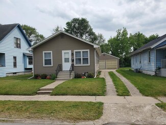 1005 E 4th St, Mishawaka, IN 46544