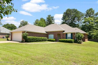329 Kings Ridge Cir, Brandon, MS 39047
