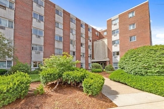 215 Winter St Unit 3F, Weymouth, MA 02188