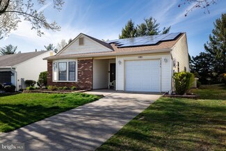 116 Carriage Hill Ct, Columbus, NJ 08022