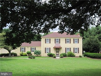 17 Nice Rd, Thornton, PA 19373