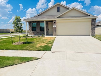 324 Red Rock Trail, Fort Worth, TX 76052