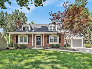 4909 W 81st St, Prairie Village, KS 66208