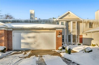 19368 Bradford Ct, Strongsville, OH 44149