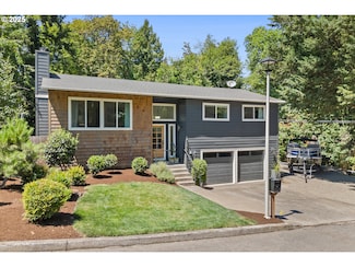6818 Marquette Dr, West Linn, OR 97068