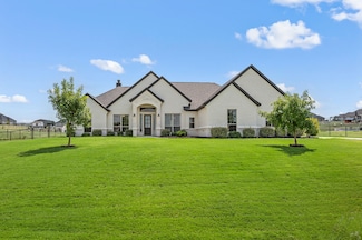 313 Oak Meadow Ln, Weatherford, TX 76085