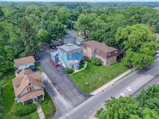 639 Mchenry Ave Unit 4, Woodstock, IL 60098