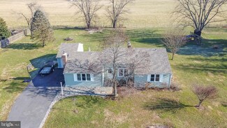 109 Westview Dr, Lincoln University, PA 19352