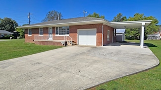 1041 Shawnee Dr, Williamsburg, KY 40769