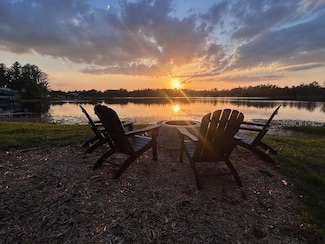 1301 Jen Ma Jo Ln, Lutz, FL 33549