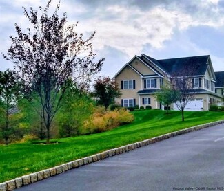 19 Revolution Rd Unit 510, Cold Spring, NY 10516