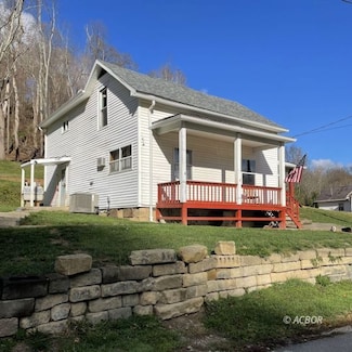 42182 Enterprise Rd, Pomeroy, OH 45769