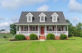 565 Kindig Rd, Waynesboro, VA 22980