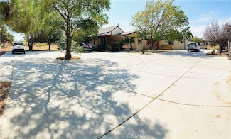 9582 Buttemere Rd, Phelan, CA 92371