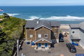 2223 & 2221 SW Coast Ave, Lincoln City, OR 97367