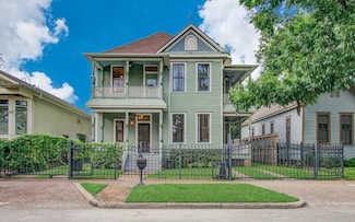 2010 Lubbock St, Houston, TX 77007