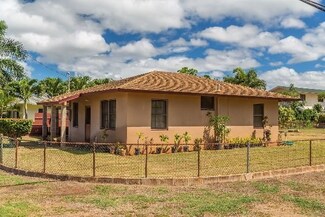8543 Elepaio Rd, Kekaha, HI 96752