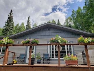 306 Terrace Dr, Fairbanks, AK 99712
