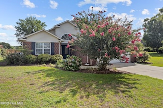 100 Iverson Ln, New Bern, NC 28562
