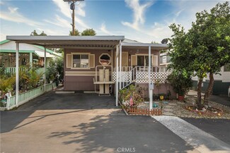 10 Dover Dr, Northridge, CA 91324