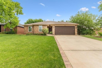 1712 de Vita Rd, Edmond, OK 73003