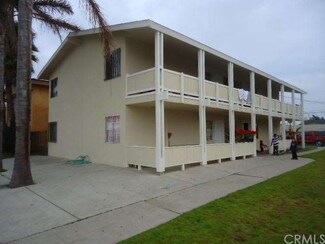 840 W Cedar Ct, Oxnard, CA 93033