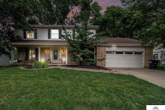12634 Izard St, Omaha, NE 68154