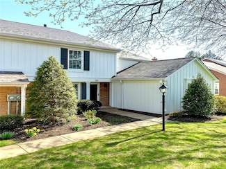 1812 Foxcroft Ln Unit 905, Allison Park, PA 15101