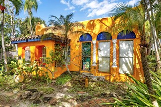 337 Pilgrim Rd, West Palm Beach, FL 33405