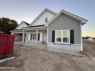 3670 Drew Farmer Rd, La Grange, NC 28551