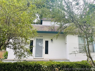1105 W Elm St, Durant, OK 74701