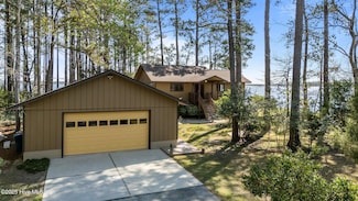 153 Windmill Point Dr, Vandemere, NC 28587