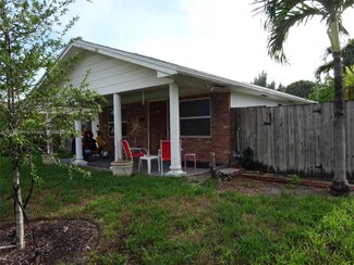 825 NE 10th Ave, Pompano Beach, FL 33060