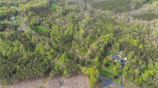 1095 Smith Rd, Stoneville, NC 27048