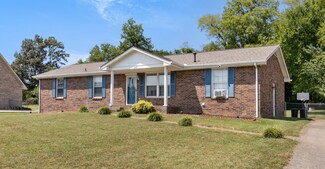 3444 Melrose Dr, Clarksville, TN 37042
