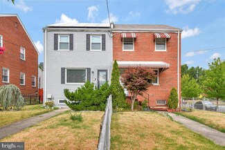 4982 Sargent Rd NE, Washington, DC 20017