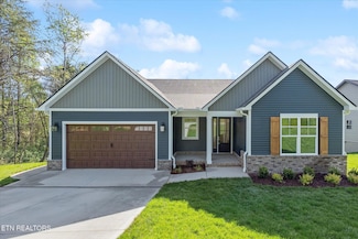 122 Amohi Way, Loudon, TN 37774