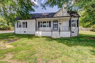 201 S Pink St, Cherryville, NC 28021