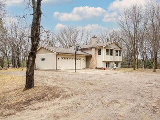 13212 Oakwood Rd, Zimmerman, MN 55398