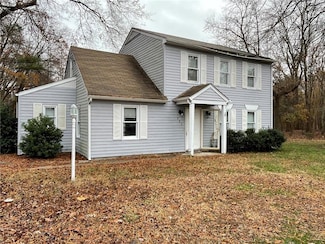 301 Cora Dr, Richmond, VA 23223