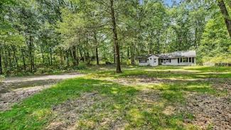 71 Picketts Ridge Rd, Redding, CT 06896