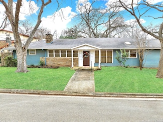 985 Allen Ave, New Braunfels, TX 78130