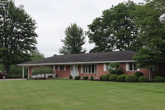 1 Norwalk St, Monroeville, OH 44847