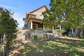 927 E Augusta Ave, Spokane, WA 99207