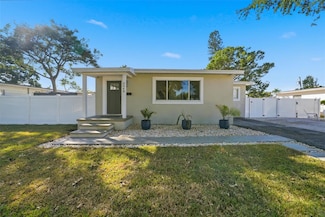 5548 Dartmouth Ave N, Saint Petersburg, FL 33710