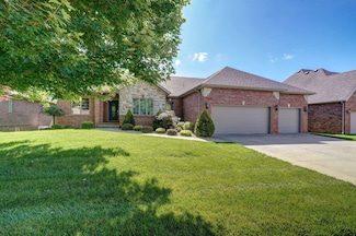 4520 English Ivy Ave, Springfield, MO 65804