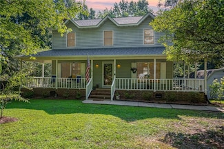 3710 Applewood Rd, Randleman, NC 27317