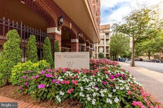 1276 N Wayne St Unit 825, Arlington, VA 22201