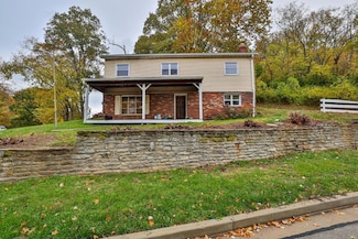 130 Parkside Ave, Greendale, IN 47025