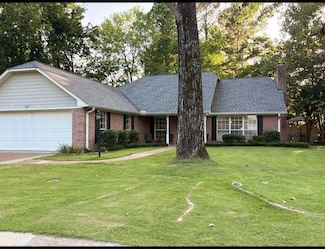 121 Kirkside Dr, Starkville, MS 39759